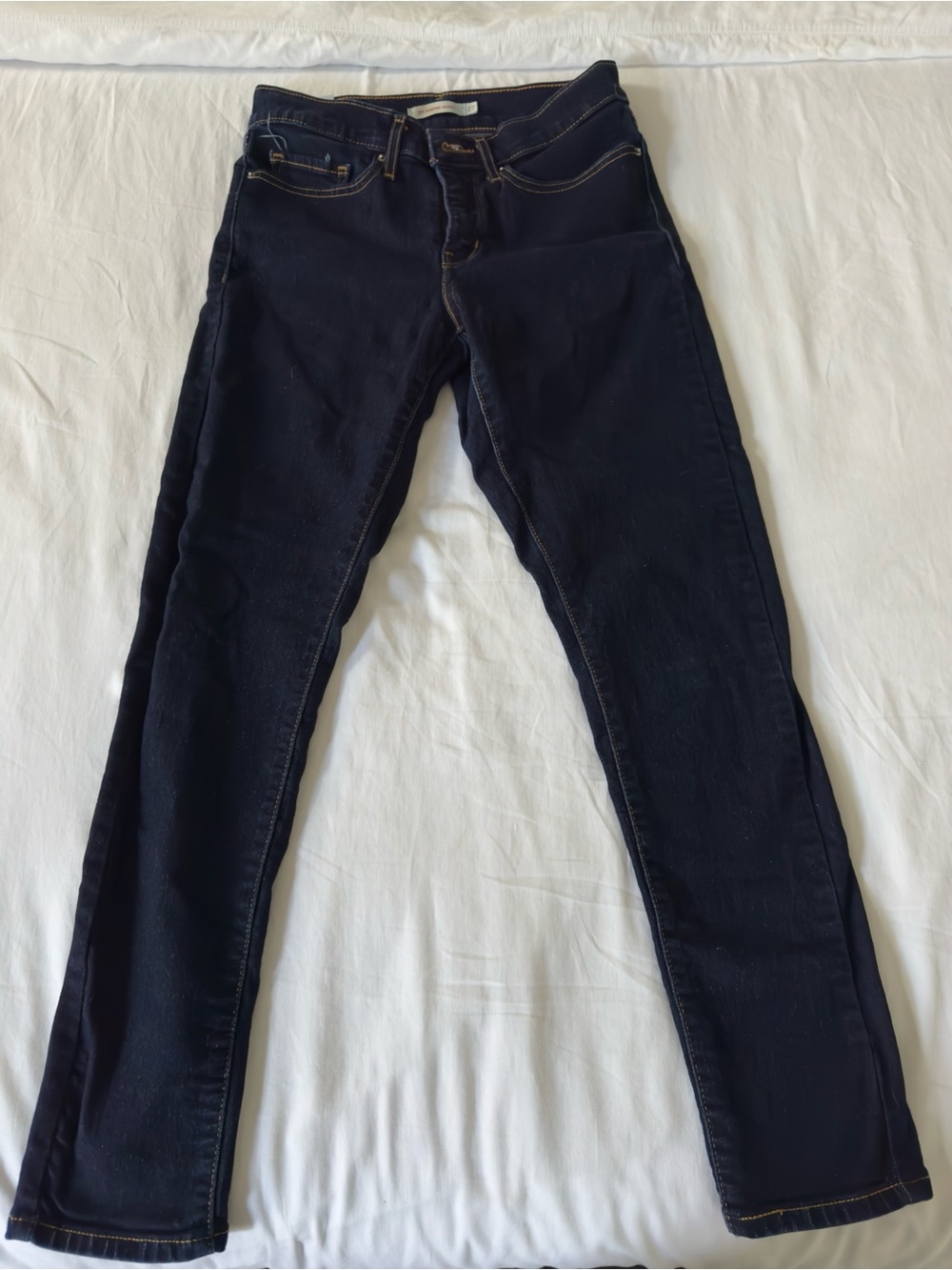 Levi 311 shaping skinny jeans 27 dark wash